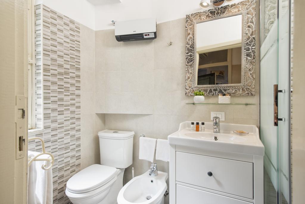 Navona Tower Apartments Рим Екстериор снимка