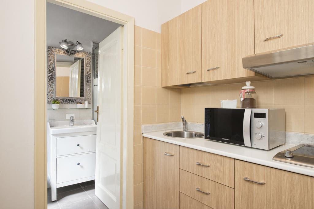 Navona Tower Apartments Рим Екстериор снимка